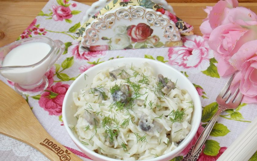 1. Этап. Удон в сливочном соусе: Лапша удон в сливочном соусе готова. Можно подавать к столу.