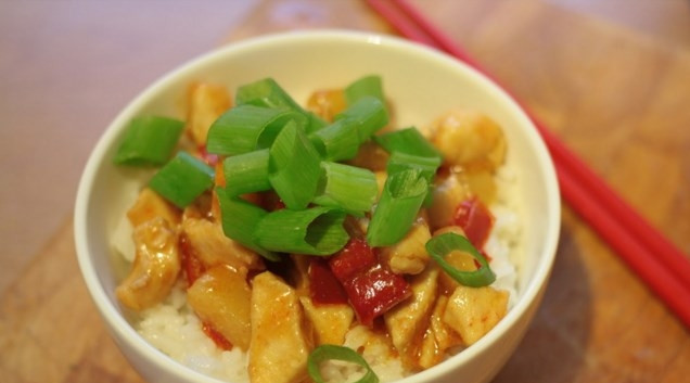 1. Этап. Курица в кисло-сладком соусе с рисом: Приятного аппетита!