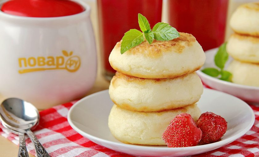 1. Этап. Манные биточки как в детском саду: Манные биточки как в детском саду готовы. Подавать можно в горячем, теплом или остывшем виде. Приятного аппетита!