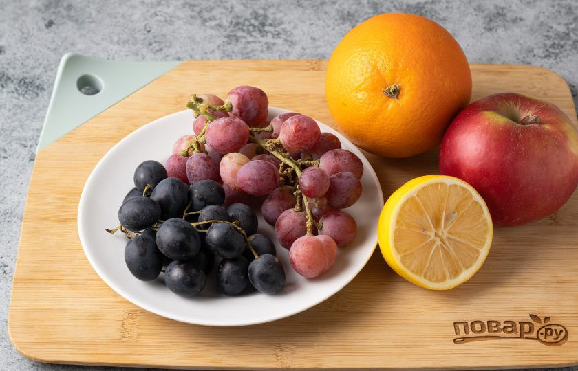 1. Этап. Фруктовая нарезка Дракон на Новый год: Подготовьте все ингредиенты.