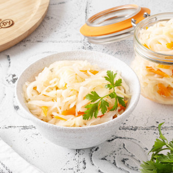 Квашеная салатная капуста