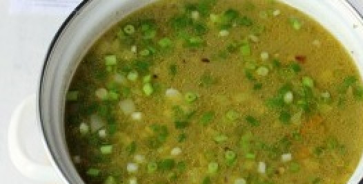 1. Этап. Суп из куриных желудков: Даем супу настояться 10 минут, вынимаем лавровый лист. Все готово!