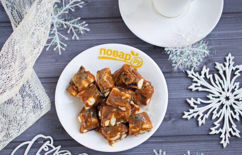 1. Этап. Ванильная помадка: Затем разрежьте на порционные кусочки. Приятного чаепития!