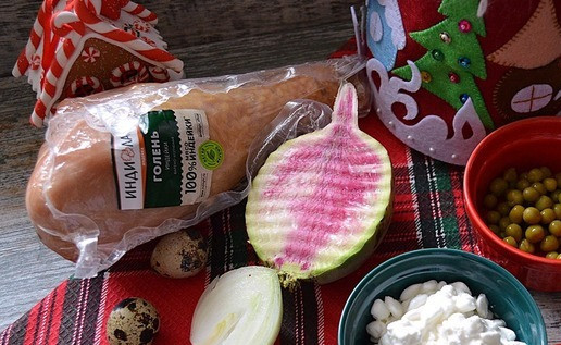 1. Этап. Салат Новогодние россыпи: Приготовьте продукты.