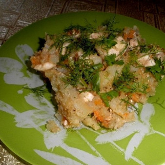 Тушеная грудка с картошкой в мультиварке