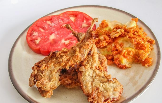 1. Этап. Маринование кролика: 3. Подавайте кролика с овощным гарниром, можно сделать к нему легкий соус или обойтись без него. Приятного аппетита!