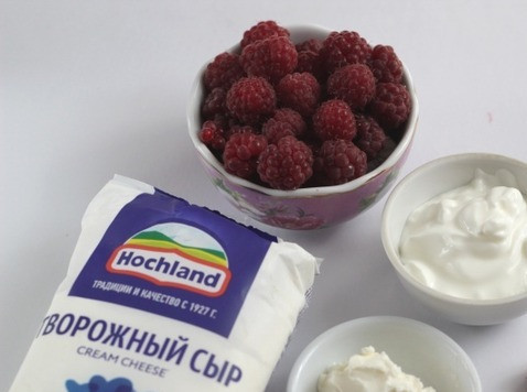 1. Этап. Творожно-ягодный соус: Приготовить ингредиенты.