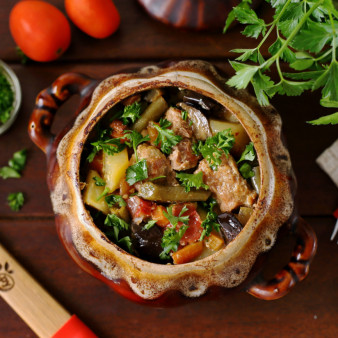 Гювеч с мясом