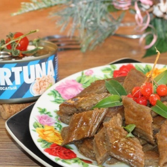 Рыбные полоски с лимонно-медовым соусом