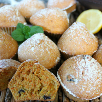 Морковные кексы с изюмом