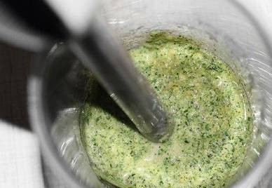 1. Этап. Соус к говядине: И измельчаем все в однородную массу.