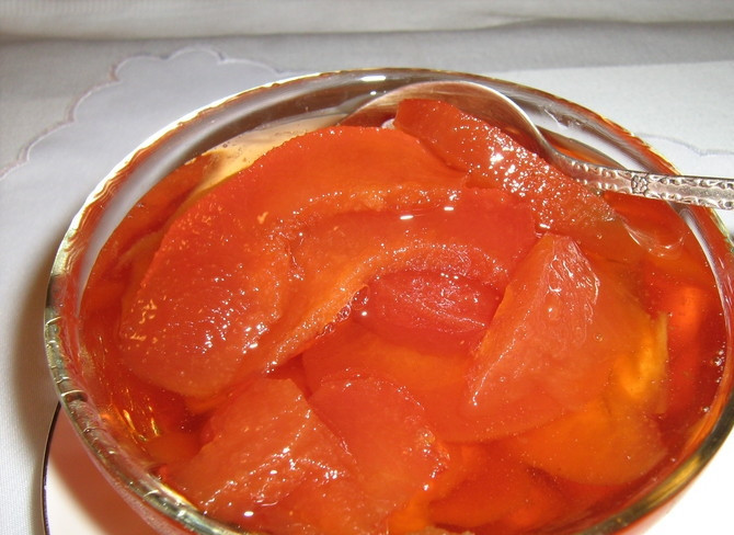 1. Этап. Варенье из айвы: Третий раз прокипятить варенье и довести до готовности. Варенье разлить по банкам. Приятного аппетита!