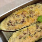Кабачки, фаршированные рисом и тушенкой