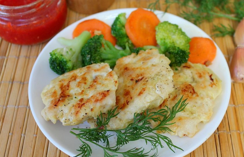 1. Этап. Ландорики из курицы: Подаем ландорики горячими, с овощами и зеленью. Приятного аппетита!