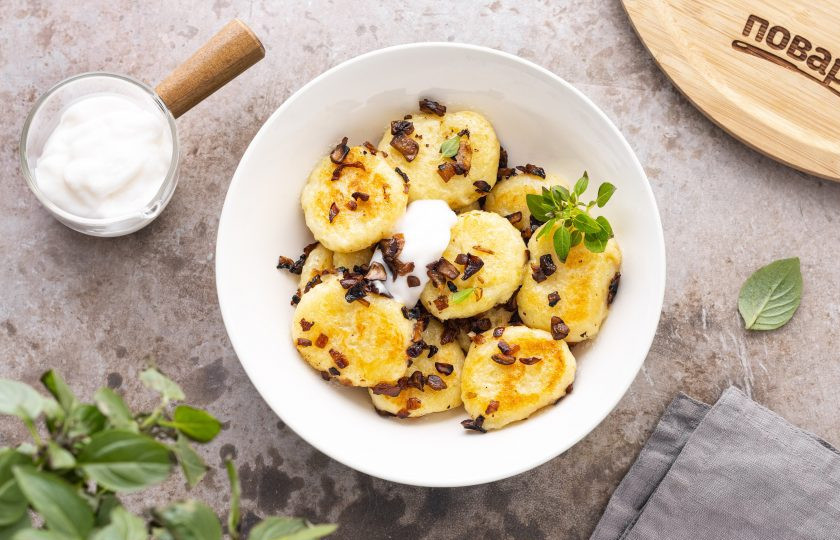 1. Этап. Постные ленивые вареники: Постные ленивые вареники готовы. Подавать их можно с растительной сметаной, постным майонезом или соевым йогуртом без сахара. Приятного вам аппетита!