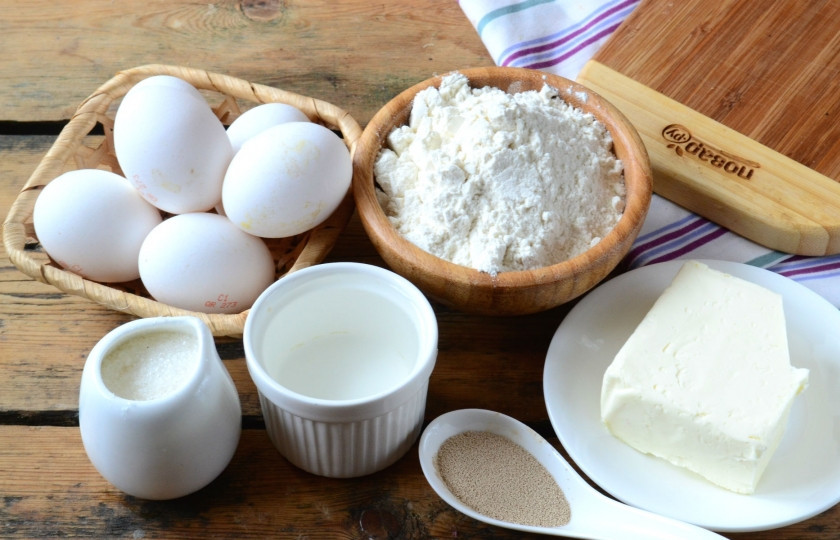 1. Этап. Бриошь классическая: Подготовьте все необходимые ингредиенты.