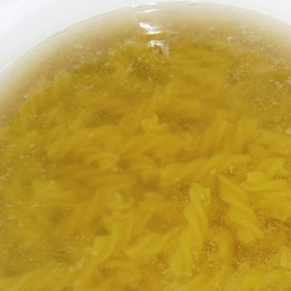 1. Этап. Сырная паста, запеченная в духовке: Пасту варим до состояния аль денте - то есть, когда паста уже практически готова, но еще не разварилась.