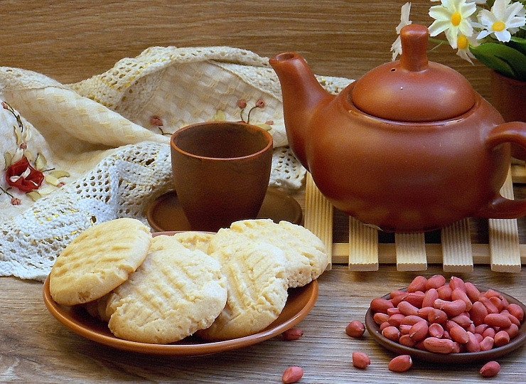 1. Этап. Простое арахисовое печенье: Дайте остыть и подавайте.