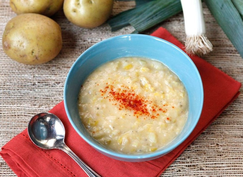 1. Этап. Суп с луком-пореем и картофелем: 6. Суп можете подавать в таком виде или измельчить в блендере в пюре. Приятного аппетита!