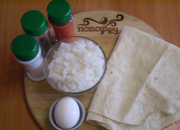 1. Этап. Трубочки из лаваша, запеченные в духовке: Подготовим продукты. Вместо риса можно взять картофельное пюре или грибы с сыром. В общем — абсолютно любую готовую начинку.