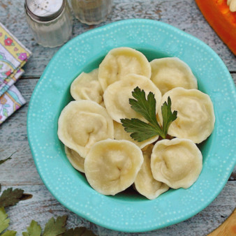 Пельмени с мясом и тыквой