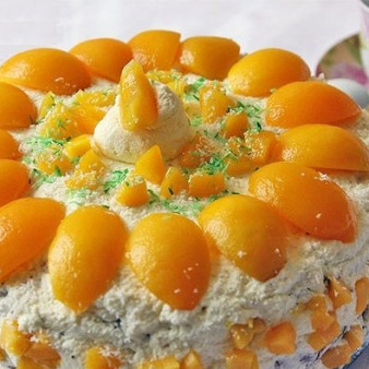 Торт творожный с персиками