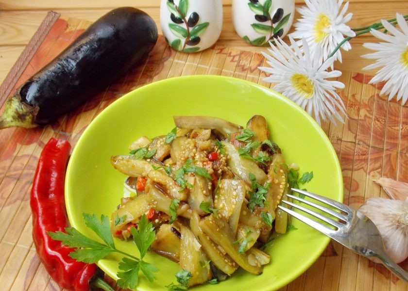 1. Этап. Острая закуска из баклажанов: Отличная острая закуска из баклажана готова.