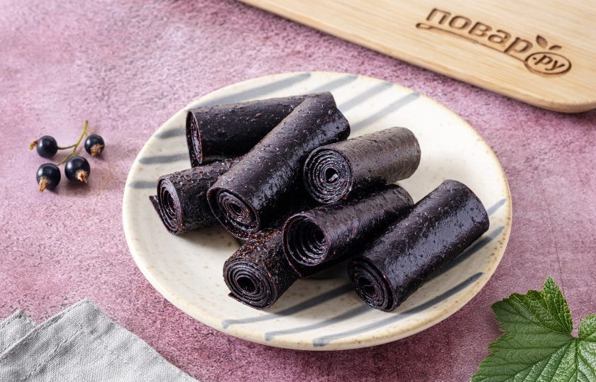 1. Этап. Домашняя пастила из смородины: Домашняя пастила из черной смородины готова, приятного вам аппетита!