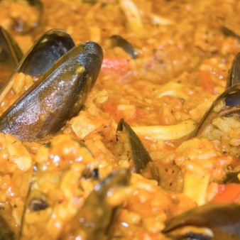 Паэлья с мидиями