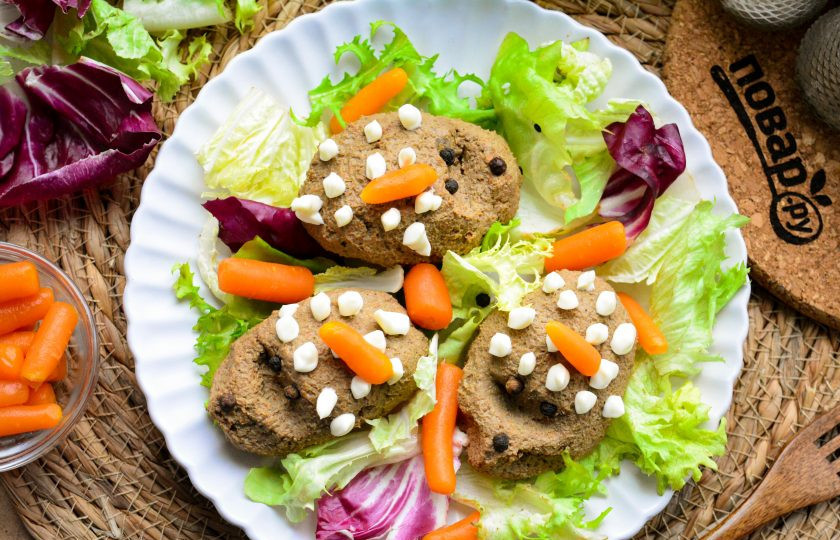 1. Этап. Печеночные ежики: Готовую закуску подавайте к столу. Приятного аппетита!