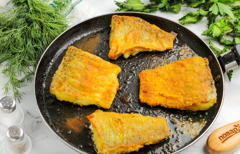 1. Этап. Щука по-астрахански: Когда рыба пропарится под золотистой корочкой — блюдо полностью готово!