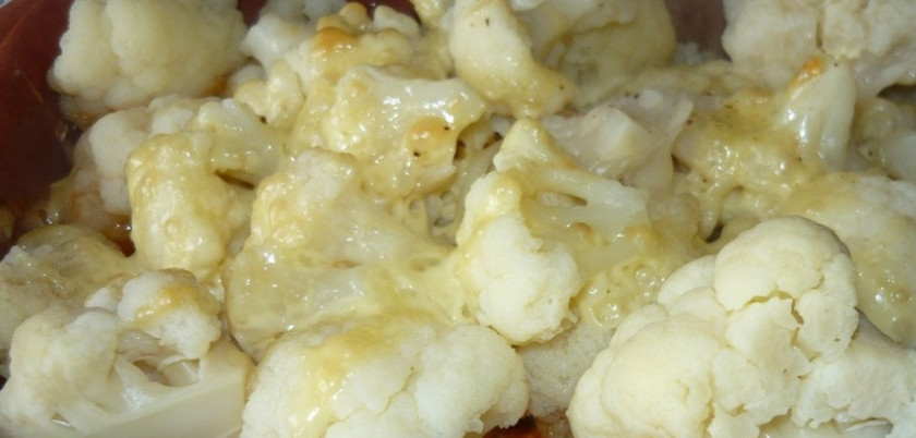 1. Этап. Свинина с цветной капустой: И запекаем минут 30 при 180 градусах. Не забываем поливать капусту мясным соком.