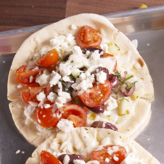 Greek Pita Pizzas