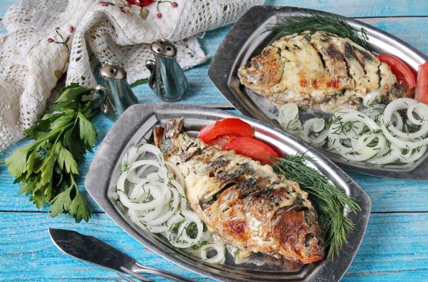 1. Этап. Караси в сметане в духовке в фольге: Приятного аппетита!