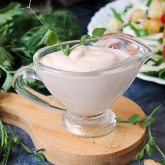 Соус для салата Цезарь без анчоусов