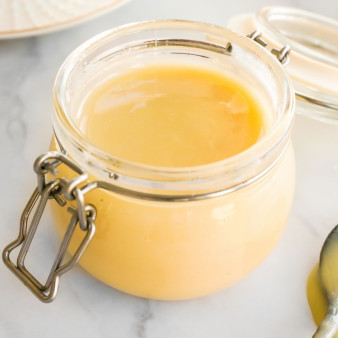 Homemade Sweetened Condensed Milk