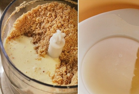 1. Этап. Чизкейк без выпечки со сгущенкой: Теперь нам необходимо растопить сливочное масло и добавить его к измельченному печенью, перемешать все до однородного состояния. Так же нужно замочить желатин и приготовить его согласно инструкции.