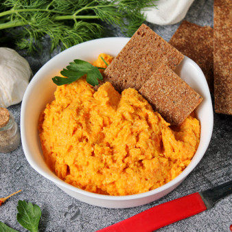 Паштет с морковью, яйцом и луком