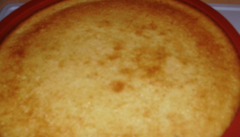 1. Этап. Торт Золотая осень: 3. Выпекаем в разогретой до 180 духовке 40 минут. Остужаем, вынимаем из формы.