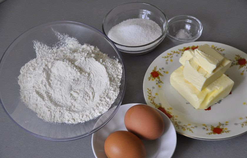 1. Этап. Печенье Взлетное: Подготовьте ингредиенты.