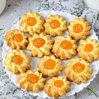 Песочное печенье с повидлом