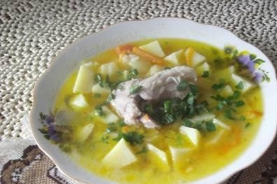 1. Этап. Суп на говяжьем бульоне: Добавляем зелень лавровый лист. Суп готов!