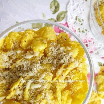 Кукурузные хлопья с орехами