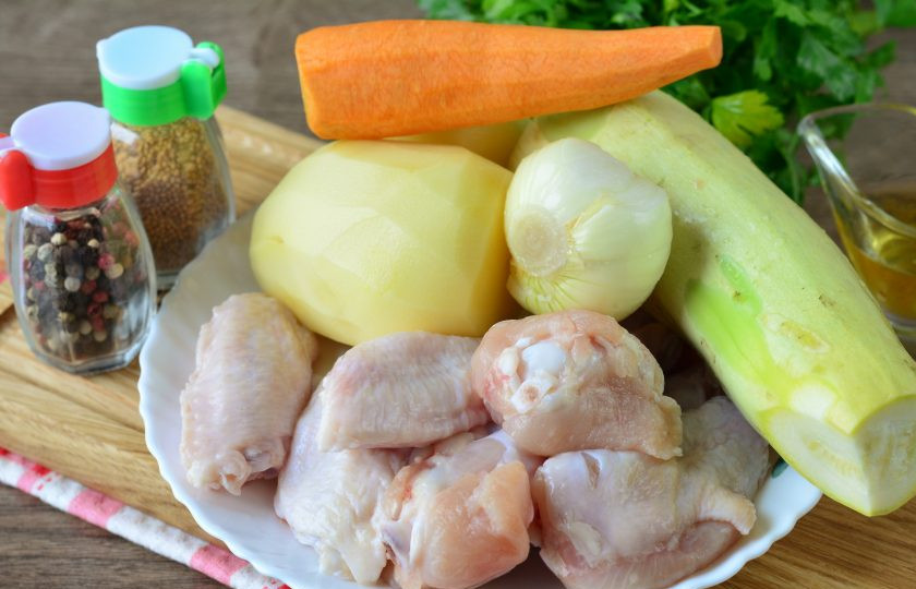 1. Этап. Жаркое в духовке с овощами: Подготовьте все ингредиенты.