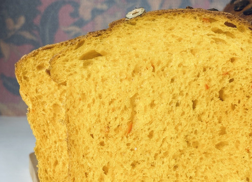 1. Этап. Тыквенный тостовый хлеб: Дать остудить, прежде чем нарезать.