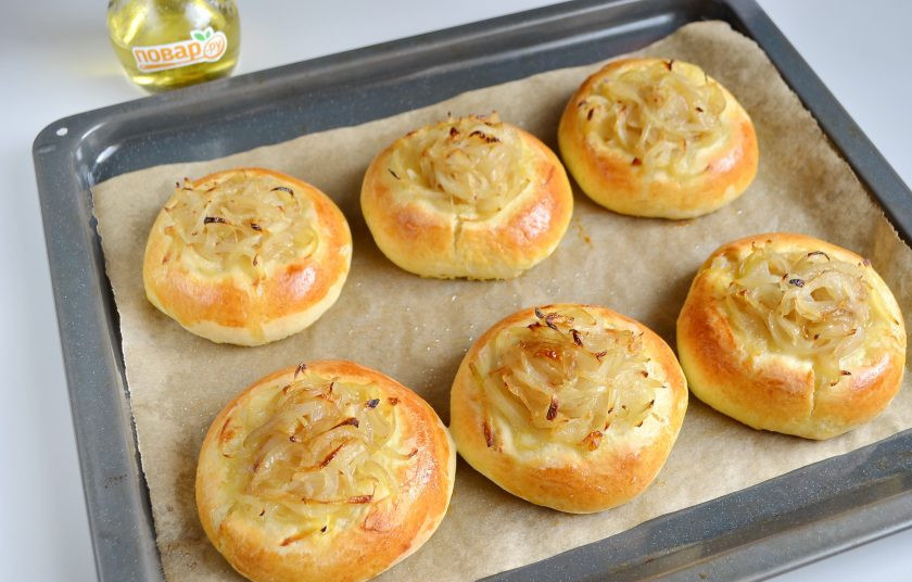 1. Этап. Дрожжевые лепешки с луком: 9. Лепешки готовы!