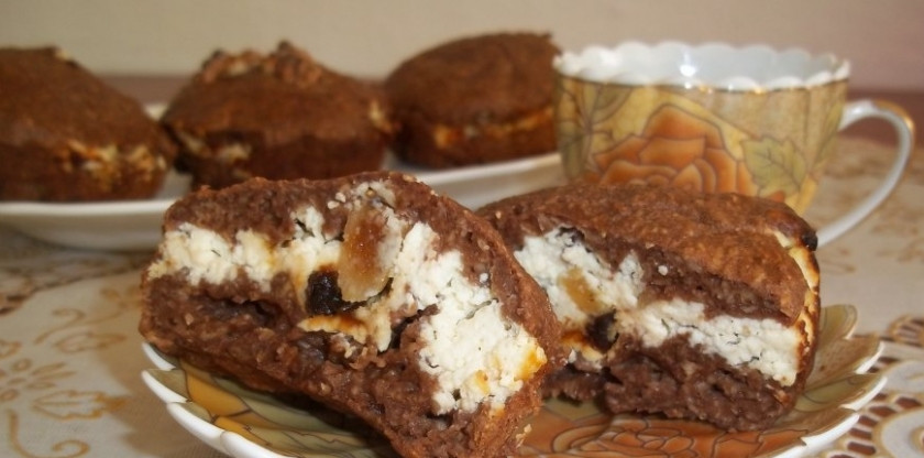 1. Этап. Фитнес-сырники с начинкой: 5. Запекаем 15-20 минут при температуре в 180 градусов. Готово!