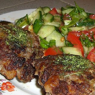 Вкусные мясные котлеты