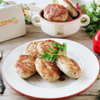 Котлеты из свинины и индейки