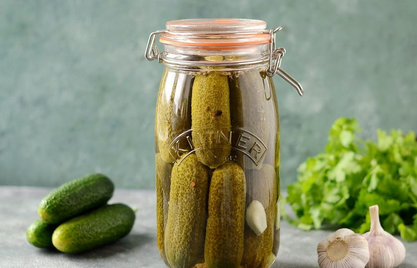 1. Этап. Маринованные огурцы на 1.5 литровую банку: Маринованные огурцы на 1,5 литровую банку готовы.